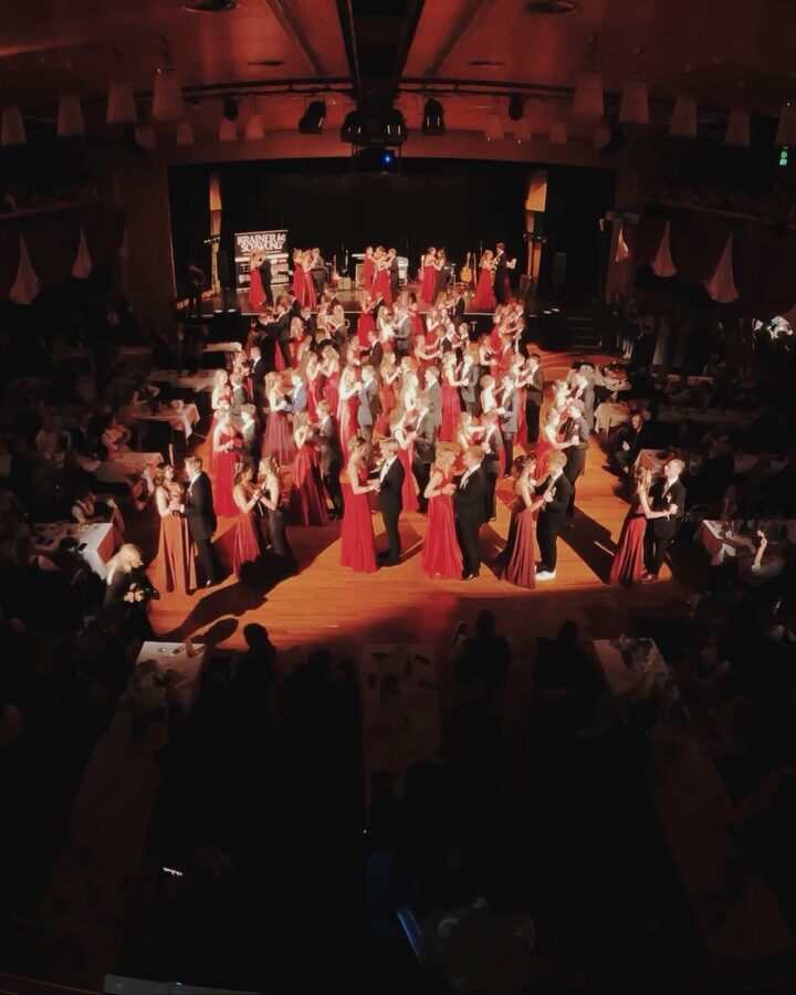 Instagram post from michaelgeissler_tanzt. This post is in position 8.